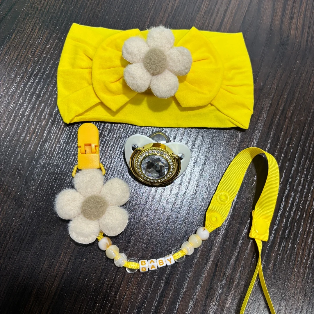 Newborn headband Safe Cute Baby Pacifier with Real Silicone Nipple & Dust Cover Gentle Soother for Fussy Babies Reduces 0-8M
Newborn headband Safe Cute Baby Pacifier with Real Silicone Nipple & Dust Cover Gentle Soother for Fussy Babies Reduces 0-8M