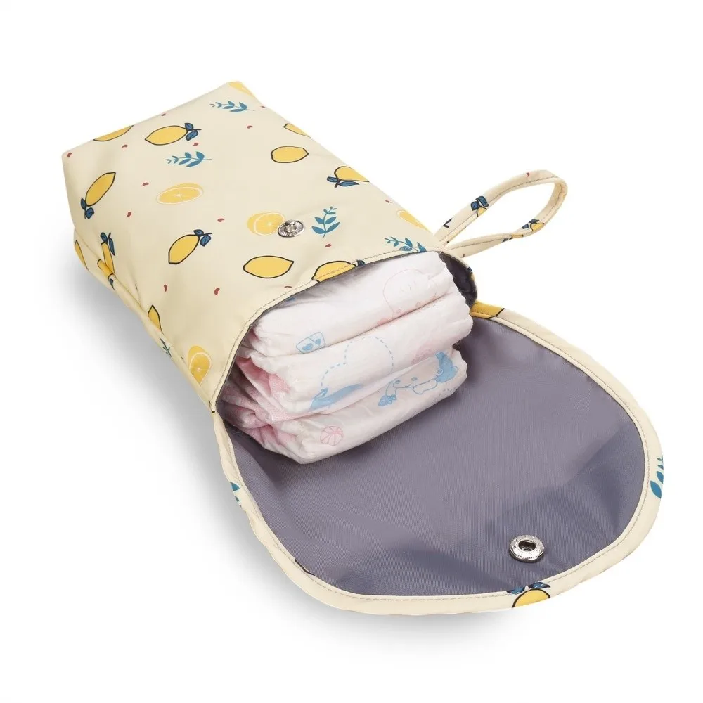 Fashion Cartoon Baby Diaper Bag Large Capacity Oxford Cloth Mommy Handbag Handheld Waterproof Diaper Storage Bag Newborn
Fashion Cartoon Baby Diaper Bag Large Capacity Oxford Cloth Mommy Handbag Handheld Waterproof Diaper Storage Bag Newborn