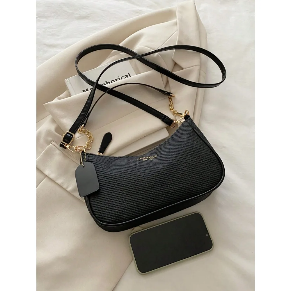 New Fashionable Versatile Textured Shoulder Bag, Underarm Handbag For Women, White Bag
New Fashionable Versatile Textured Shoulder Bag, Underarm Handbag For Women, White Bag