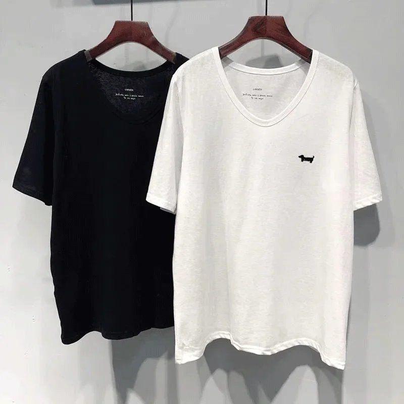 2025 summer clothing Korean new style hot diamond puppy loose collarbone U-neck short-sleeved T-shirt
2025 summer clothing Korean new style hot diamond puppy loose collarbone U-neck short-sleeved T-shirt