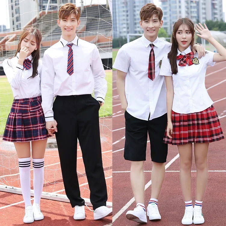 New JK England uniforms high school junior high school students uniforms autumn college wind suits Korean campus clothing
New JK England uniforms high school junior high school students uniforms autumn college wind suits Korean campus clothing