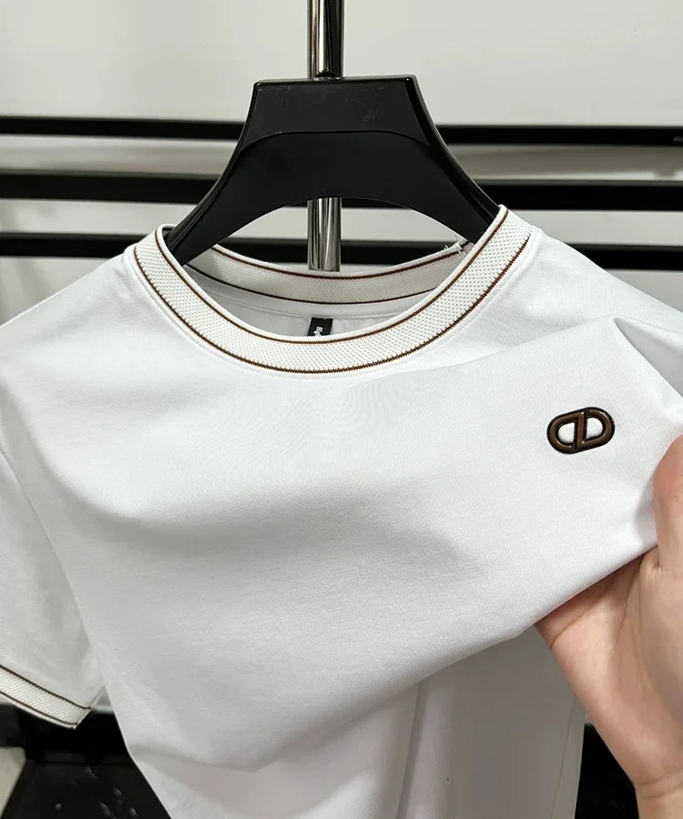 High quality short sleeve men's round neck T-shirt 2024 summer fashion brand high-end design printed soft breathable casual top
High quality short sleeve men's round neck T-shirt 2024 summer fashion brand high-end design printed soft breathable casual top