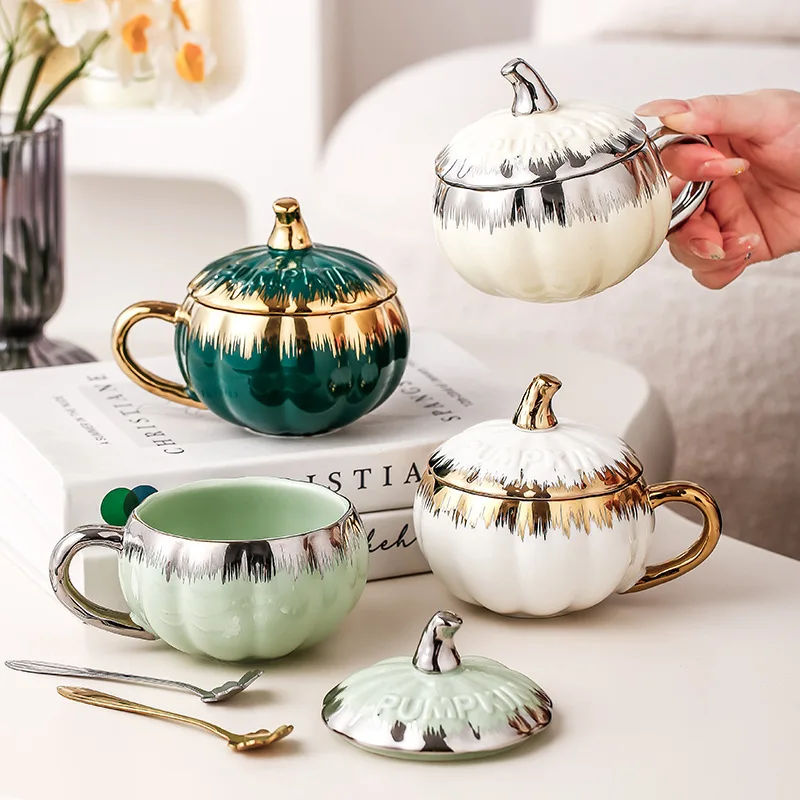 Halloween Pumpkin Ceramic Mug, Large Capacity Coffee Cup with Lid & Spoon, Festive Drinkware Set, High Aesthetic, Themed Present
Halloween Pumpkin Ceramic Mug, Large Capacity Coffee Cup with Lid & Spoon, Festive Drinkware Set, High Aesthetic, Themed Present