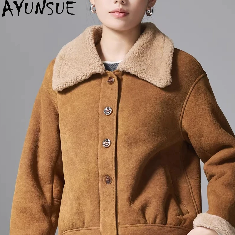 AYUSNUE Natural Merino Sheep Fur Coat for Women Vintage Clothing 2026 New Style Genuine Leather Womens Jackets Velvet Surface
AYUSNUE Natural Merino Sheep Fur Coat for Women Vintage Clothing 2026 New Style Genuine Leather Womens Jackets Velvet Surface
