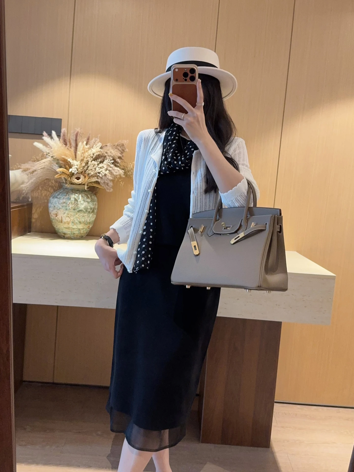 Elegant Simple Knitted Skirt Acetate Cotton Mesh Slimming Mid-Length Wrap around High Waist Summer Half Body Skirt
Elegant Simple Knitted Skirt Acetate Cotton Mesh Slimming Mid-Length Wrap around High Waist Summer Half Body Skirt