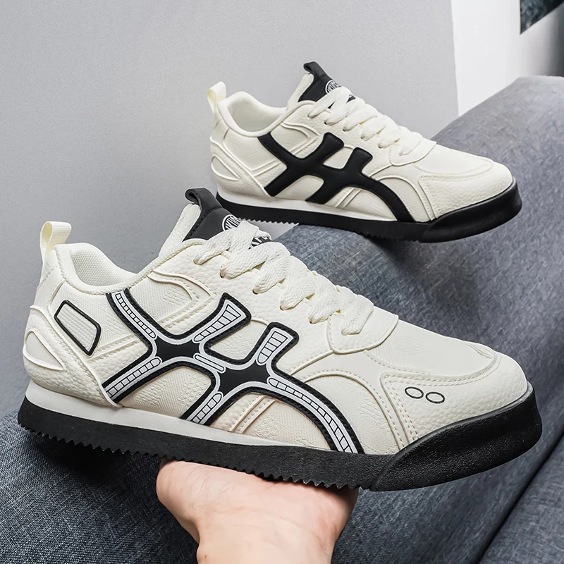 Men's flat casual sports shoes four seasons breathable lightweight soft-sole Outdoor walking shoes fashion running sports shoes
Men's flat casual sports shoes four seasons breathable lightweight soft-sole Outdoor walking shoes fashion running sports shoes