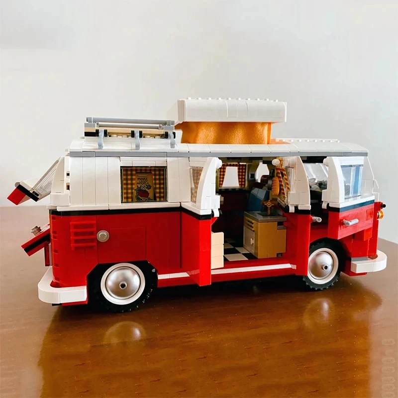 1332pcs Technical T1 Camper Van Bus Car Building Blocks Vehicle Assemble Model Fit MOC Set Bricks Toys For Boys Girl Gifts
1332pcs Technical T1 Camper Van Bus Car Building Blocks Vehicle Assemble Model Fit MOC Set Bricks Toys For Boys Girl Gifts