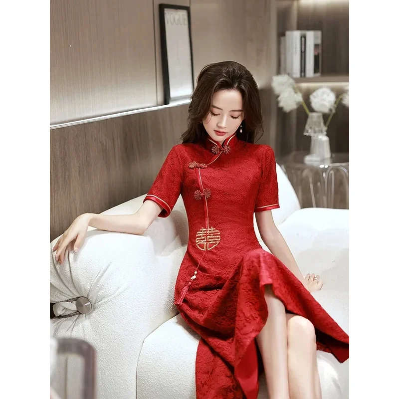 Chinese Traditional Dress Women Qipao Red Modern Cheongsam Dresses Robe Orientale China Style Costume Ladies HP4125s;2'd,5.h;
Chinese Traditional Dress Women Qipao Red Modern Cheongsam Dresses Robe Orientale China Style Costume Ladies HP4125s;2'd,5.h;