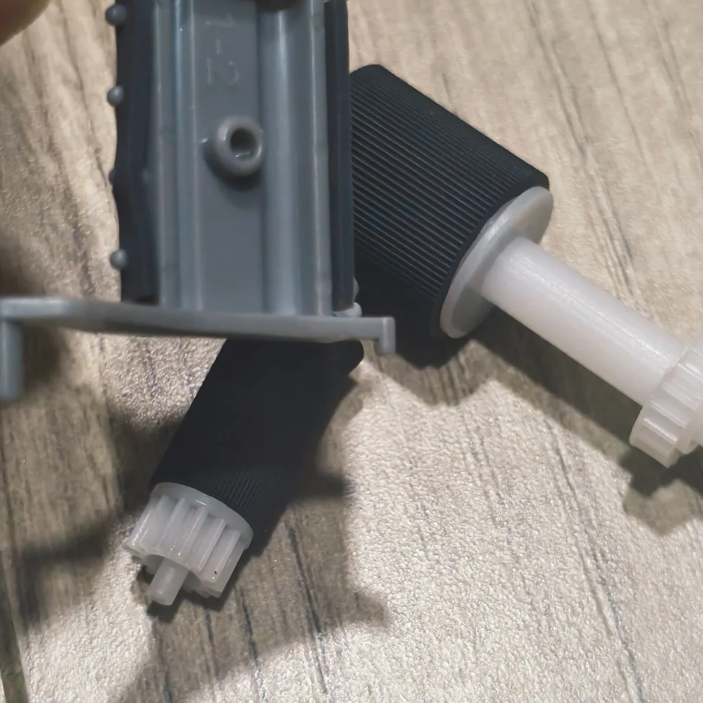 10X CB780-80008 CB780-60032 RM2-1179-000 ADF Pickup Roller Separation Pad for HP M1132 M1136 M1210 M1212 M1213 M1214 M1216 M1217
10X CB780-80008 CB780-60032 RM2-1179-000 ADF Pickup Roller Separation Pad for HP M1132 M1136 M1210 M1212 M1213 M1214 M1216 M1217