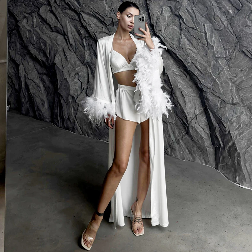 Hiloc сексуальная белая ночная рубашка с перьями, элегантные шорты на шнурке, укороченный топ, жилет, черные шелковые пижамные комплекты для женщин, 2025 г.
Hiloc сексуальная белая ночная рубашка с перьями, элегантные шорты на шнурке, укороченный топ, жилет, черные шелковые пижамные комплекты для женщин, 2025 г.