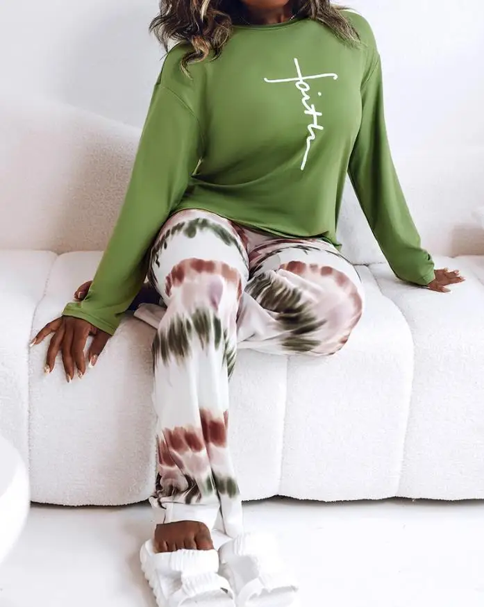 Autumn Pant Sets O-Neck Letter Printed Long Sleeved Top Gradient High Waisted Straight Leg Pants Set for Woman Home 2-Piece Set
Autumn Pant Sets O-Neck Letter Printed Long Sleeved Top Gradient High Waisted Straight Leg Pants Set for Woman Home 2-Piece Set