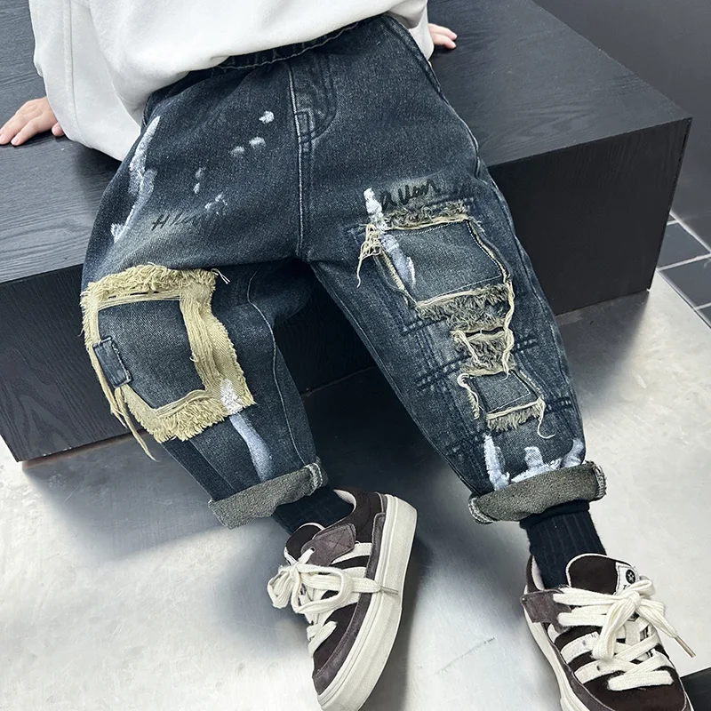 Trendy Ripped Denim Jeans High Waist Straight Leg Cotton Blend Youthful Style for Boys Autumn Fashionable Children's Clothing
Trendy Ripped Denim Jeans High Waist Straight Leg Cotton Blend Youthful Style for Boys Autumn Fashionable Children's Clothing
