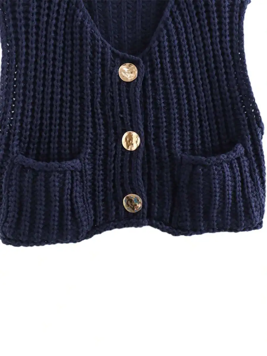 Women V-Neck Sleeveless Knit Vest With Buttons And Pockets Solid Color Casual Cardigan
Women V-Neck Sleeveless Knit Vest With Buttons And Pockets Solid Color Casual Cardigan