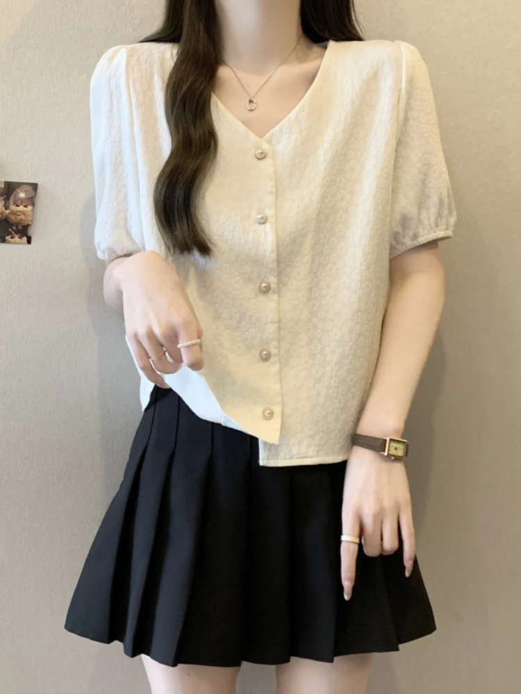 Short Sleeve V-Neck Shirt Women's Fashion plus Size Slimming Korean Style Bubble Sleeve Button up Casual Office Wear
Short Sleeve V-Neck Shirt Women's Fashion plus Size Slimming Korean Style Bubble Sleeve Button up Casual Office Wear