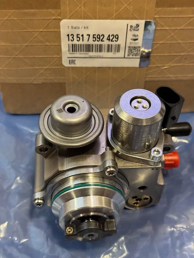 Original New 13517592429 1920RT HP Petrol Pressure Fuel Pump Fits For Peugeot 308 308CC RCZ Fits For Citroen DS5 DS4 1.6T
Original New 13517592429 1920RT HP Petrol Pressure Fuel Pump Fits For Peugeot 308 308CC RCZ Fits For Citroen DS5 DS4 1.6T