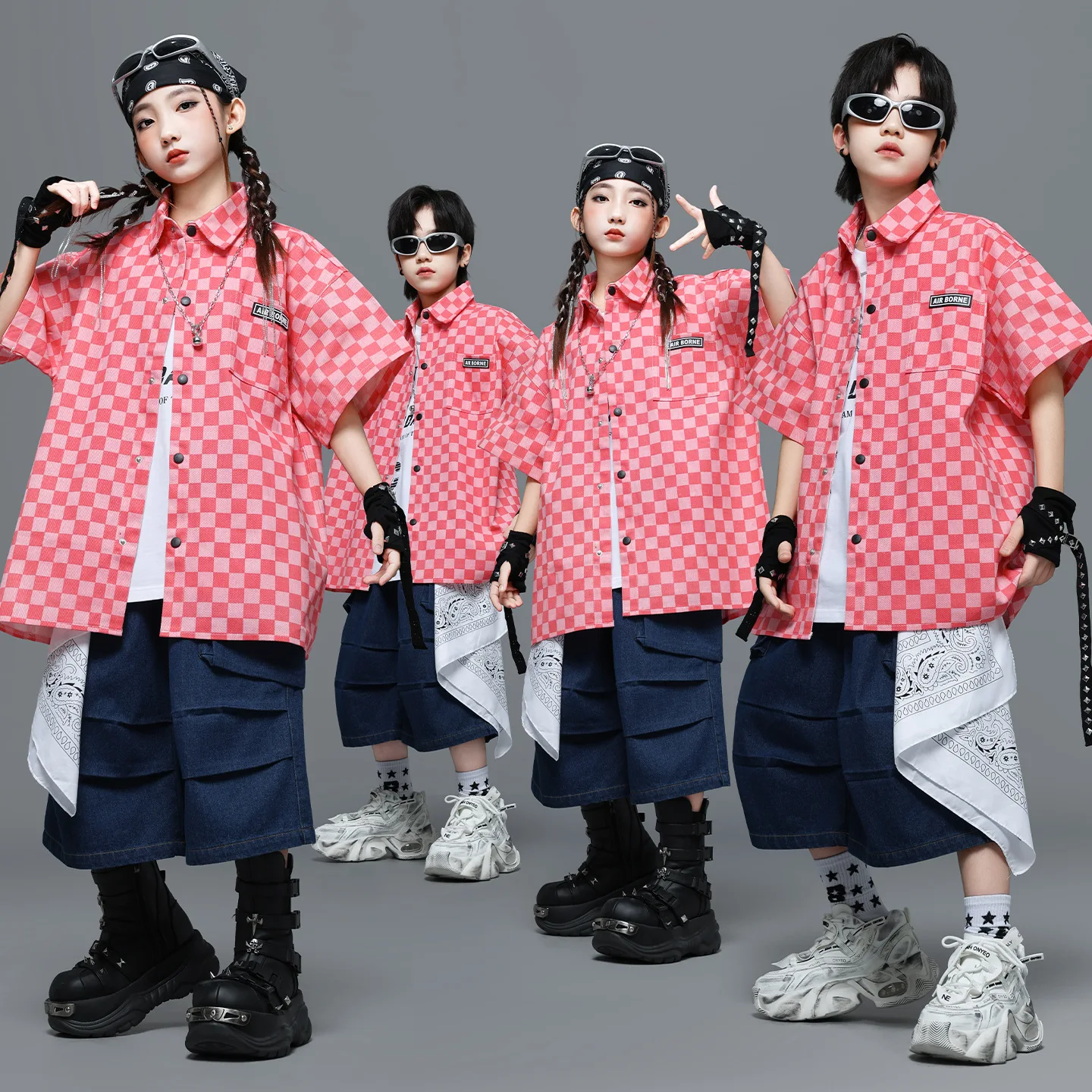 Kid Kpop Hip Hop Clothing Pink Checkered Short Sleeve Shirt Top Denim Blue Cargo Jeans Shorts for Girl Boy Dance Costume Clothes
Kid Kpop Hip Hop Clothing Pink Checkered Short Sleeve Shirt Top Denim Blue Cargo Jeans Shorts for Girl Boy Dance Costume Clothes