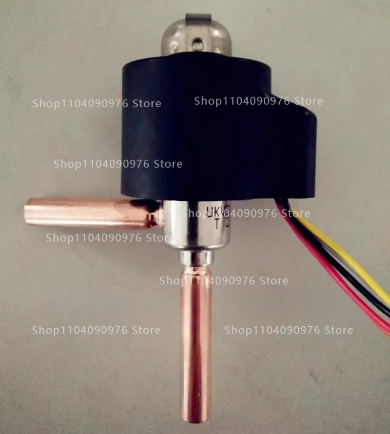 Модуль MAC230 Многолинейный электронный расширительный клапан MDS Электромагнитный клапан UKV32D61
Модуль MAC230 Многолинейный электронный расширительный клапан MDS Электромагнитный клапан UKV32D61