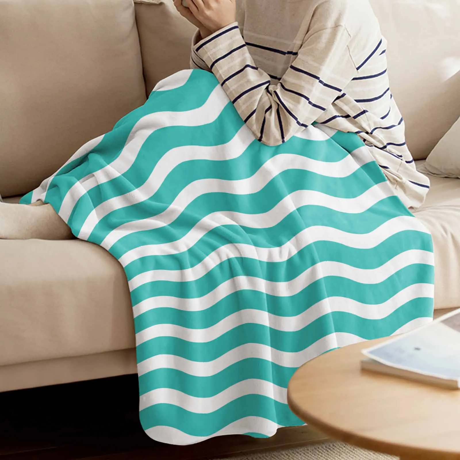 Cyan Water Ripple Striped Throws Blankets for Sofa Bed Winter Soft Plush Warm Sofa Throw Blanket Holiday Gifts
Cyan Water Ripple Striped Throws Blankets for Sofa Bed Winter Soft Plush Warm Sofa Throw Blanket Holiday Gifts