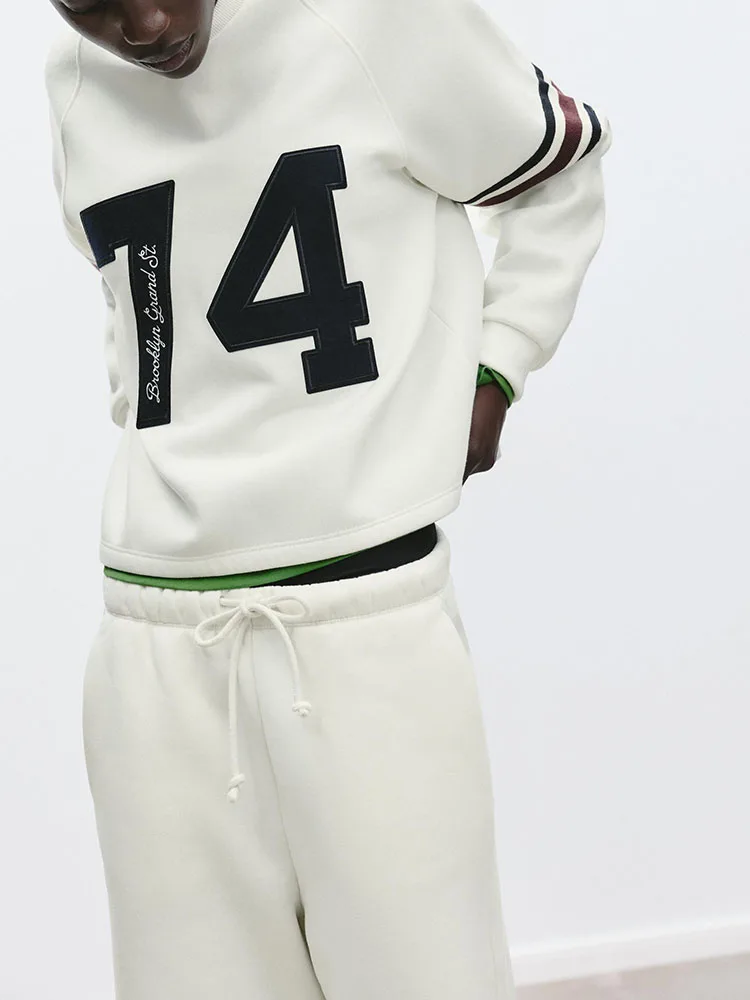 Spring New Arrival Women's Mixed Media Long Sve Sweatirt Pants Set Digital And Stripe Design Comfortable Casual Sportswear
Spring New Arrival Women's Mixed Media Long Sve Sweatirt Pants Set Digital And Stripe Design Comfortable Casual Sportswear