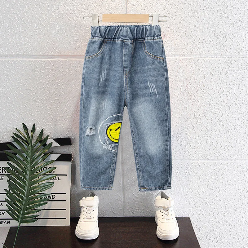 2024 Spring Autumn Fashion Boys Denim Pants Children Trousers Casual Kids Jeans Pants for 2-7 Years Toddler Boys Jeans
2024 Spring Autumn Fashion Boys Denim Pants Children Trousers Casual Kids Jeans Pants for 2-7 Years Toddler Boys Jeans