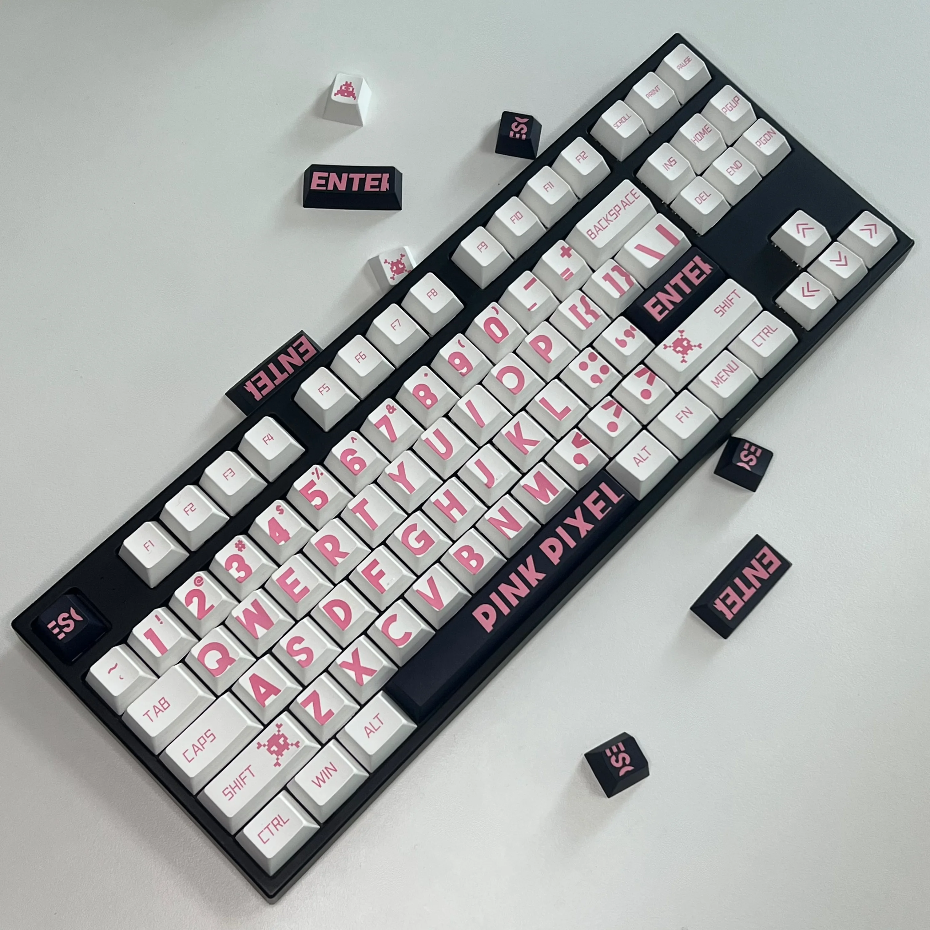 New Letters Key Caps Mechanical Keyboard Key Cap Original Height of Pbt Material Suitable for 60/61/64/68/75/84/87/96/108/98/104
New Letters Key Caps Mechanical Keyboard Key Cap Original Height of Pbt Material Suitable for 60/61/64/68/75/84/87/96/108/98/104