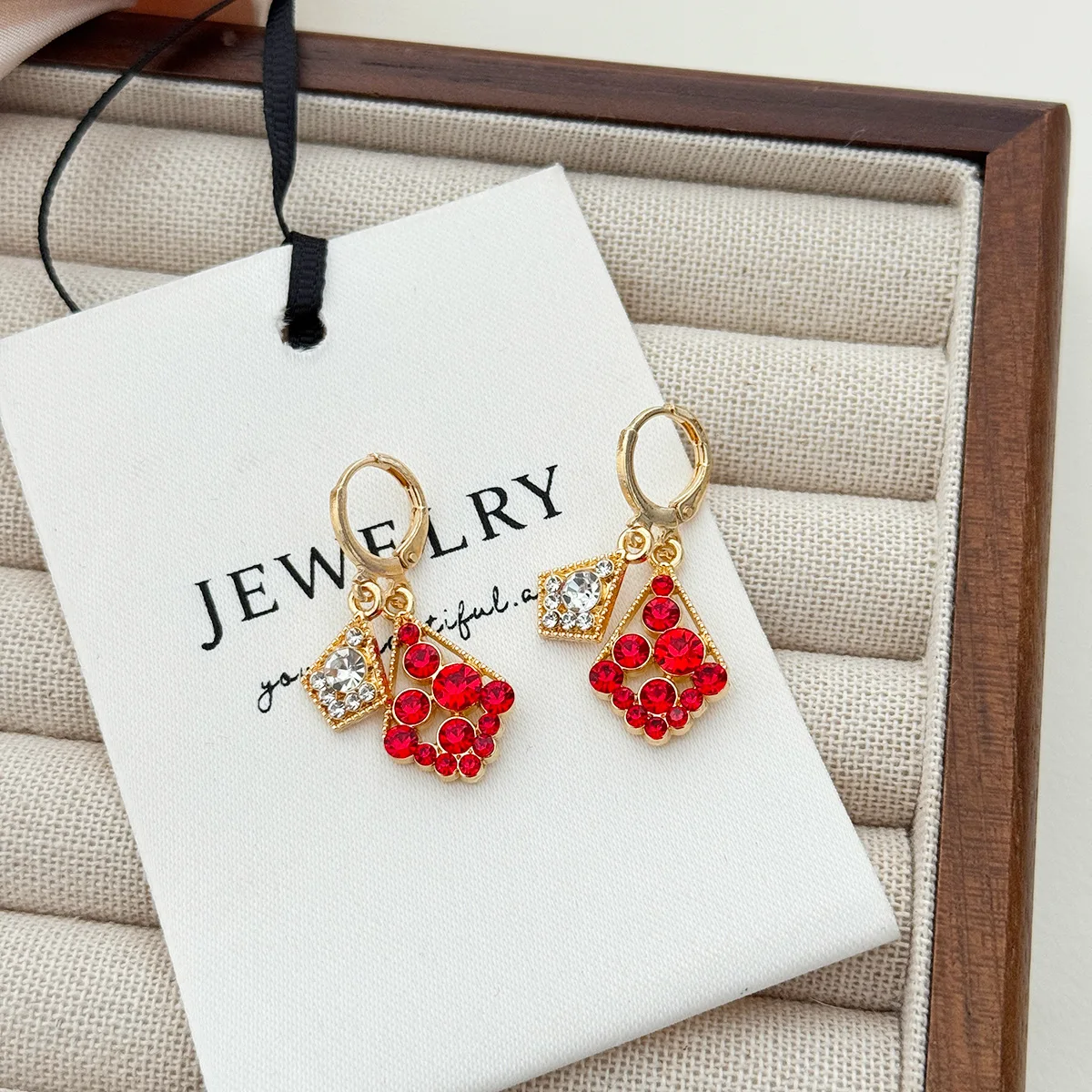 Retro Double Square Pendant Earrings for Women Geometric Drop Earrings New Fashion Elegant Temperament Jewelry Birthday Gift
Retro Double Square Pendant Earrings for Women Geometric Drop Earrings New Fashion Elegant Temperament Jewelry Birthday Gift