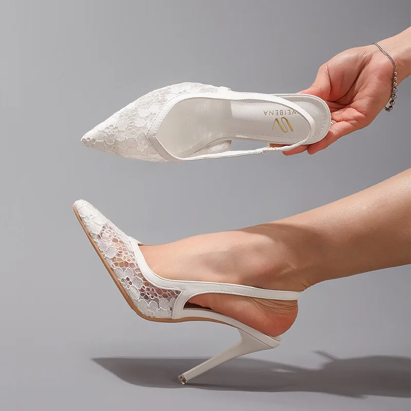 Fashionable la ce-up high heels for women, elegant and sexy pointed-toe summer sandals with fine heels for banquets and weddings
Fashionable la ce-up high heels for women, elegant and sexy pointed-toe summer sandals with fine heels for banquets and weddings