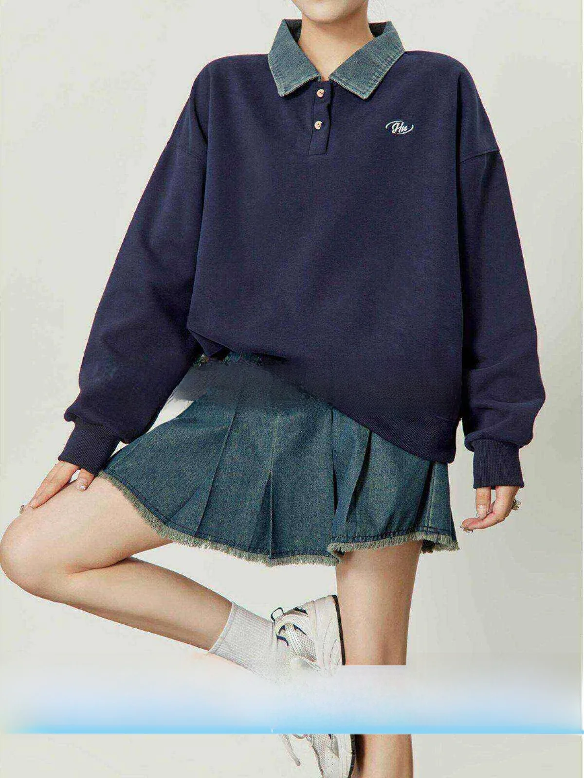 Design Sensation Korean Style Letter Embroidery Hoodie Zhou Li Wu Cao Qing Color New Arrival Autumn 2024 Versatile Simple Hoodie
Design Sensation Korean Style Letter Embroidery Hoodie Zhou Li Wu Cao Qing Color New Arrival Autumn 2024 Versatile Simple Hoodie