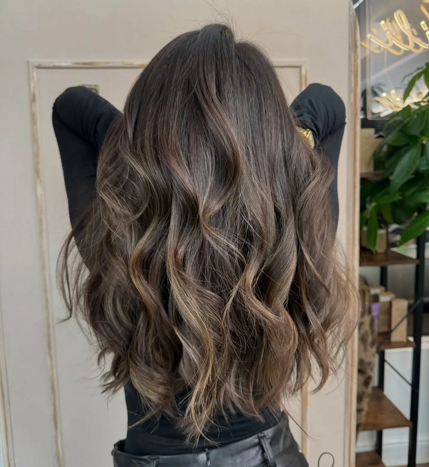 Middle Part Brown Highlight Soft Hairline Wavy Synthetic Wig Museum Hairloss Alopeica Chemo Wig Cosplay Handmade Glueless Wig
Middle Part Brown Highlight Soft Hairline Wavy Synthetic Wig Museum Hairloss Alopeica Chemo Wig Cosplay Handmade Glueless Wig