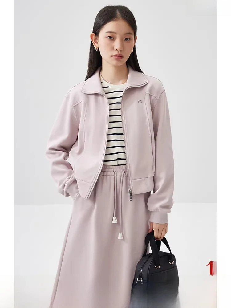 Розовый повседневный комплект с худи и длинной юбкой на молнии для женщин, весенне-осенний наряд, модный комплект из двух предметов из хлопка
Розовый повседневный комплект с худи и длинной юбкой на молнии для женщин, весенне-осенний наряд, модный комплект из двух предметов из хлопка