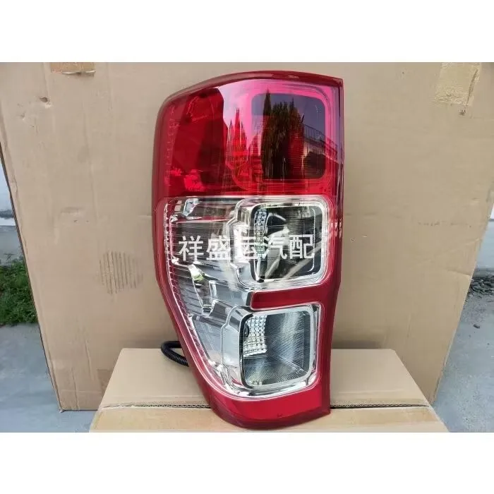 For Ford Ranger Ute PX XL XLS XLT 2011-2020 Rear Tail Light Light Brake Light Tail Light with Wiring Harness Without Bulb
For Ford Ranger Ute PX XL XLS XLT 2011-2020 Rear Tail Light Light Brake Light Tail Light with Wiring Harness Without Bulb