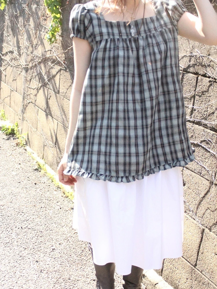 Korean Style Summer Casual Plaid Square Collar Slimming Short Sleeve Shirt Top Fashion Commute Loose Fit Regular Length
Korean Style Summer Casual Plaid Square Collar Slimming Short Sleeve Shirt Top Fashion Commute Loose Fit Regular Length