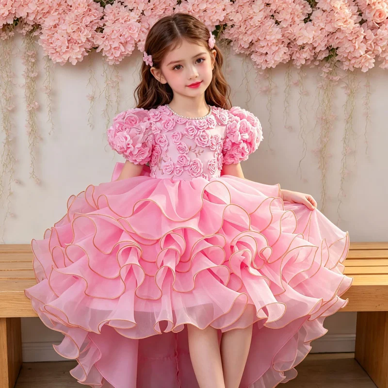 New European and American style girls' dress with puff sleeves, embroidered cake flowers, and fluffy princess skirt
New European and American style girls' dress with puff sleeves, embroidered cake flowers, and fluffy princess skirt