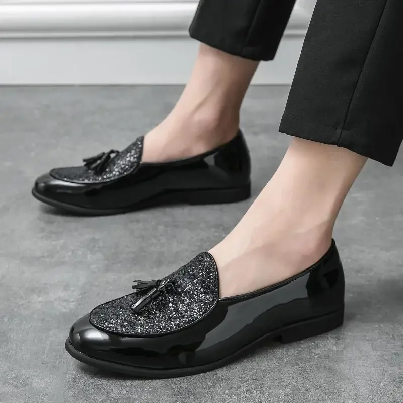 New Men's Derby Shoes Handmade round Head Lace-up Dress Shoes Black Clothing Men Formal Wear Luxury Wedding Shoes
New Men's Derby Shoes Handmade round Head Lace-up Dress Shoes Black Clothing Men Formal Wear Luxury Wedding Shoes