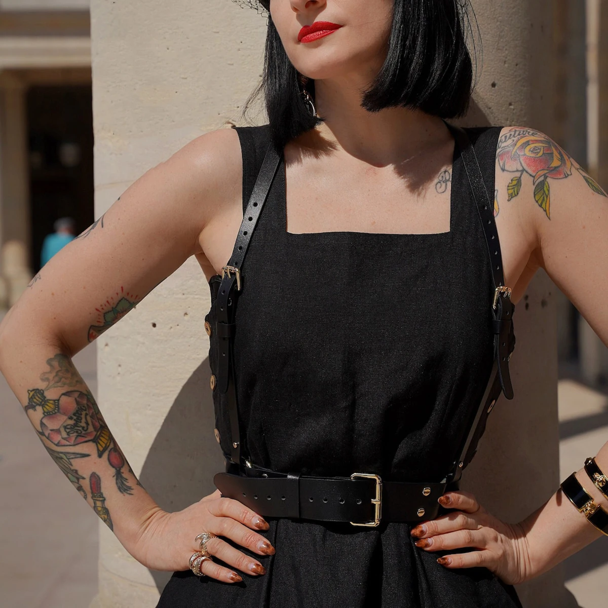 Нагрудный ремень для женщин, кожаный нагрудный ремень, готический панк, кожаный ремень из искусственной кожи, кожаный ремень в стиле панк-рок
Нагрудный ремень для женщин, кожаный нагрудный ремень, готический панк, кожаный ремень из искусственной кожи, кожаный ремень в стиле панк-рок