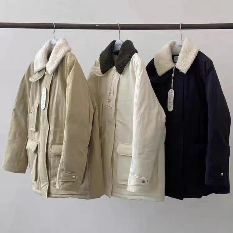 Женская куртка ERUME из гусиного пуха, теплая верхняя одежда с воротником из овчины, рабочая одежда, зимнее пальто из углеродного волокна на молнии
Женская куртка ERUME из гусиного пуха, теплая верхняя одежда с воротником из овчины, рабочая одежда, зимнее пальто из углеродного волокна на молнии