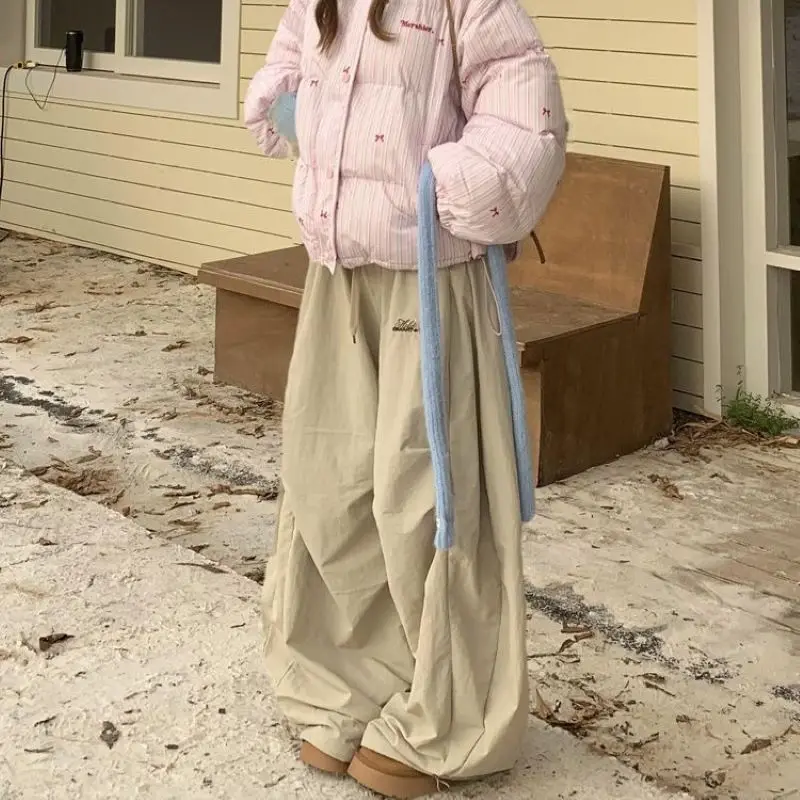 Harajuku Barrel Pants Women Winter Warm Thick Beige Snow Pants Wide Leg Oversized Joggers Women Sweatpants Baggy Fleece Trousers
Harajuku Barrel Pants Women Winter Warm Thick Beige Snow Pants Wide Leg Oversized Joggers Women Sweatpants Baggy Fleece Trousers