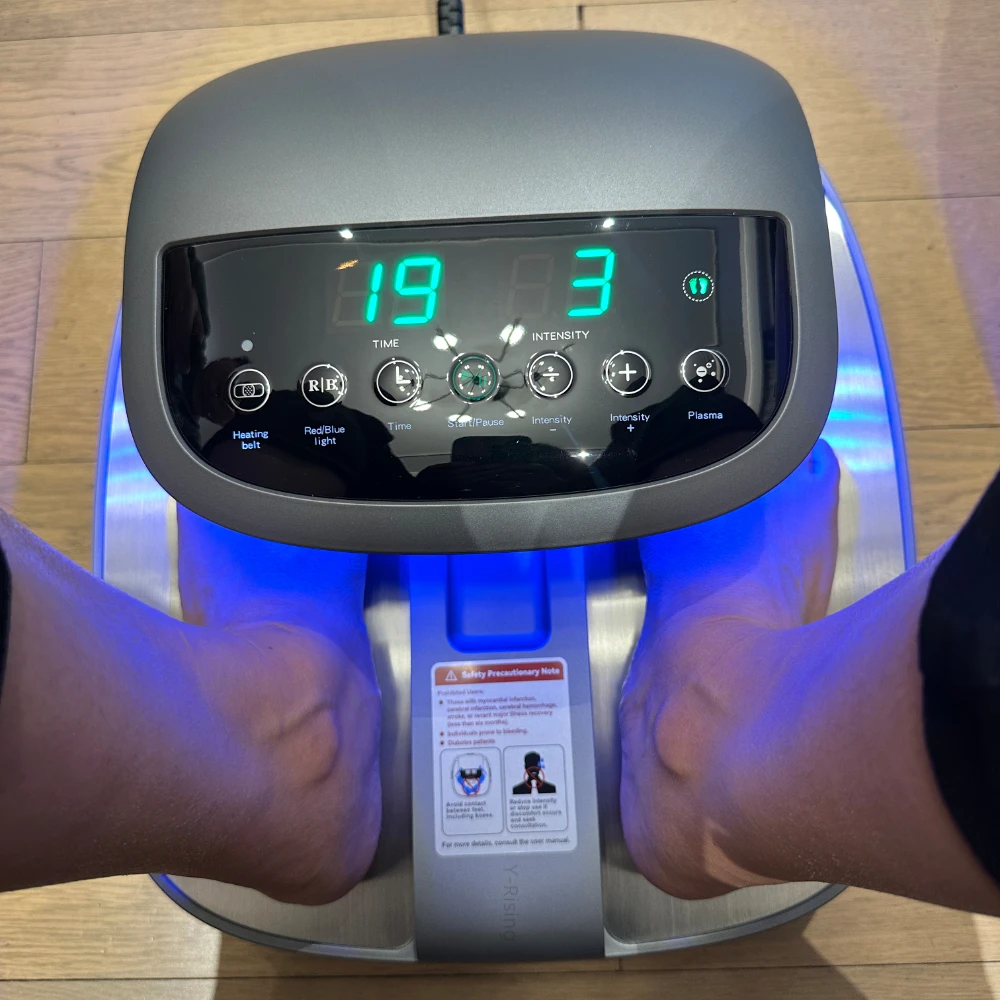 2025 Latest Design Thz P01 Black Titanium Energy Pedal Massage Machine Terahertz RF Thermal Blood Circulation Foot Massager
2025 Latest Design Thz P01 Black Titanium Energy Pedal Massage Machine Terahertz RF Thermal Blood Circulation Foot Massager
