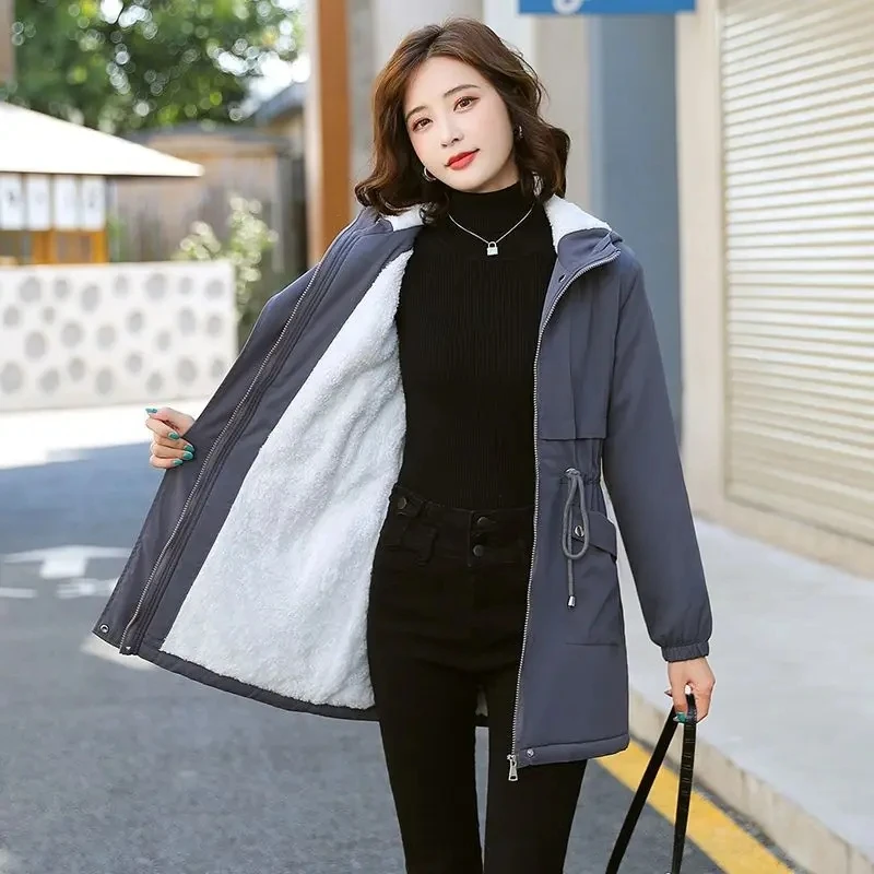 Korean Style 2025 New Fashion Women's Solid Color Casual Trendy Loose Elegant Hooded Parkas Female Clothes Simple Basic Coats
Korean Style 2025 New Fashion Women's Solid Color Casual Trendy Loose Elegant Hooded Parkas Female Clothes Simple Basic Coats