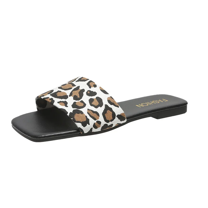 Women's Slippers Summer New Square-toe Open-toe Shoes Fashion Light Casual Flat Shoes Outdoor Anti-slip Slippers Women's Shoes
Women's Slippers Summer New Square-toe Open-toe Shoes Fashion Light Casual Flat Shoes Outdoor Anti-slip Slippers Women's Shoes