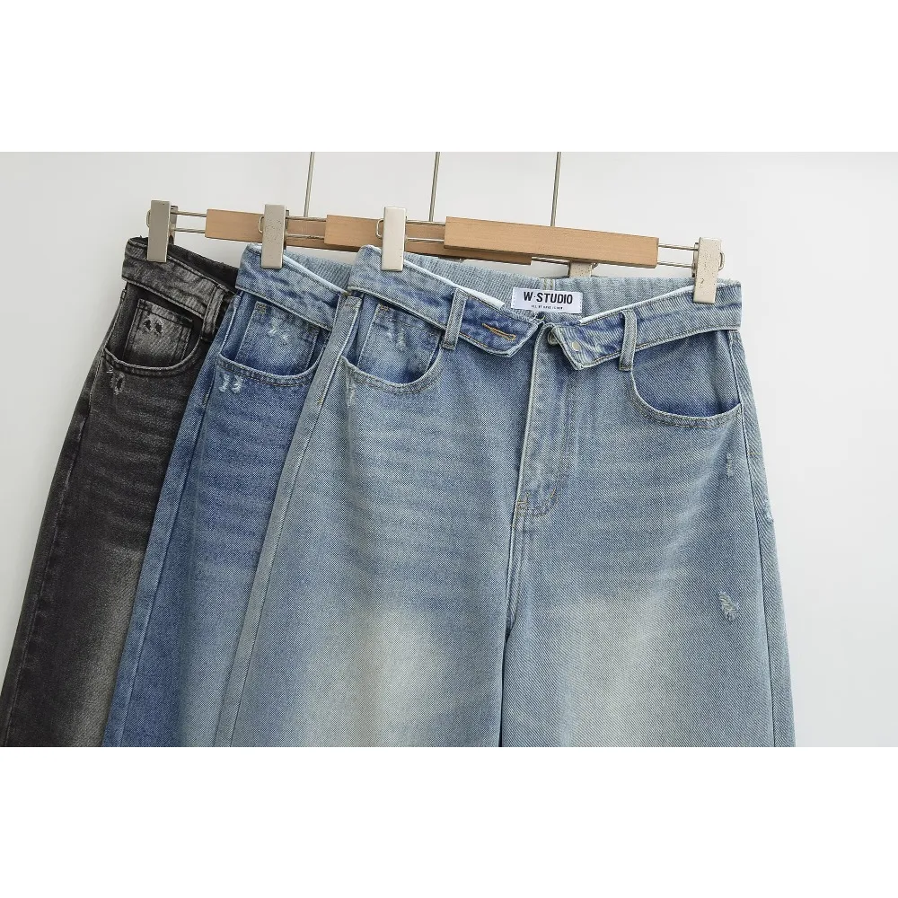 Stylish Folded Waist Jeans for Women Elegant Chic Cowgirls Baggy Pants Mid-rise Wide Leg Jeans with Belt Loops and Five Pockets
Stylish Folded Waist Jeans for Women Elegant Chic Cowgirls Baggy Pants Mid-rise Wide Leg Jeans with Belt Loops and Five Pockets