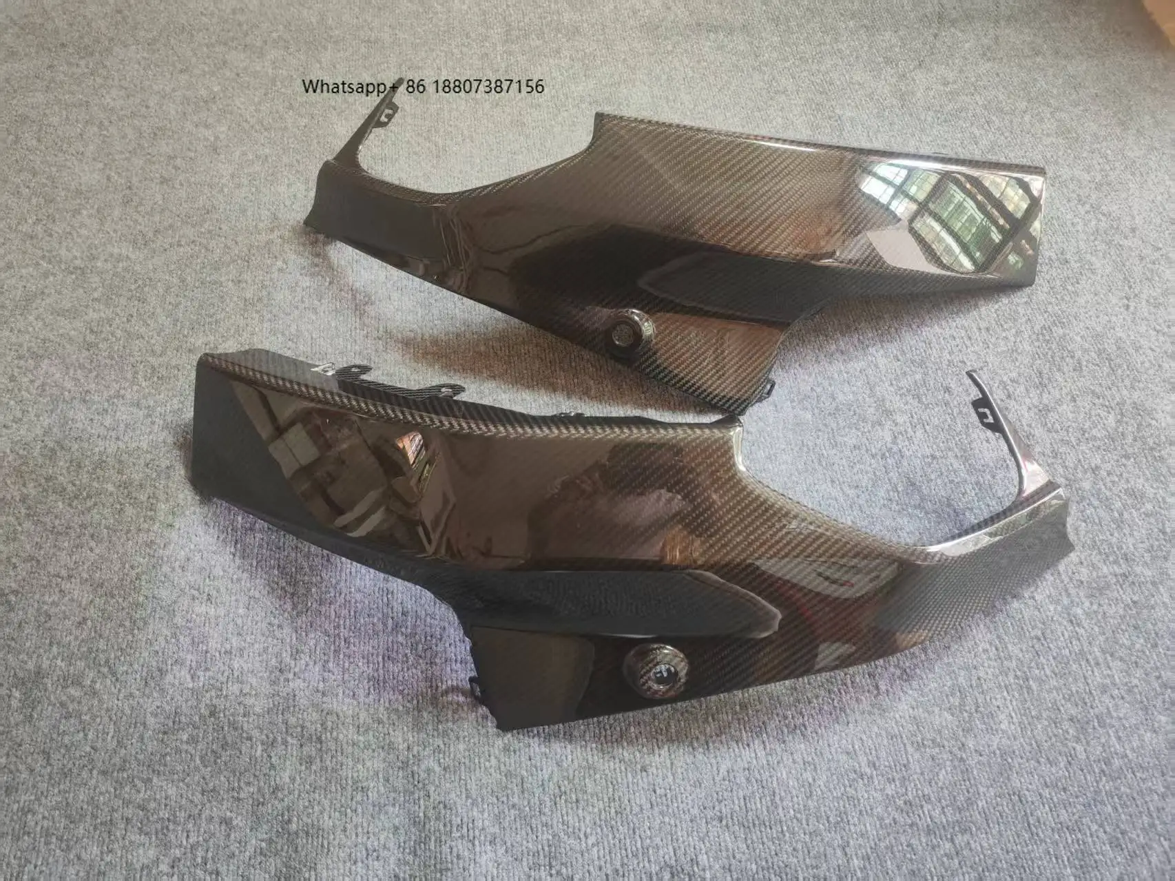 High Quality 2 Series G42 Coupe OEM Style Prepreg Carbon Fiber Side Diffuser 2022+
High Quality 2 Series G42 Coupe OEM Style Prepreg Carbon Fiber Side Diffuser 2022+