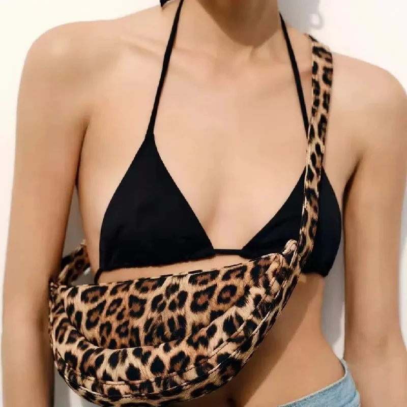 2025 summer new women's bag fashion popular animal leopard print single shoulder casual crossbody bag carrying
2025 summer new women's bag fashion popular animal leopard print single shoulder casual crossbody bag carrying