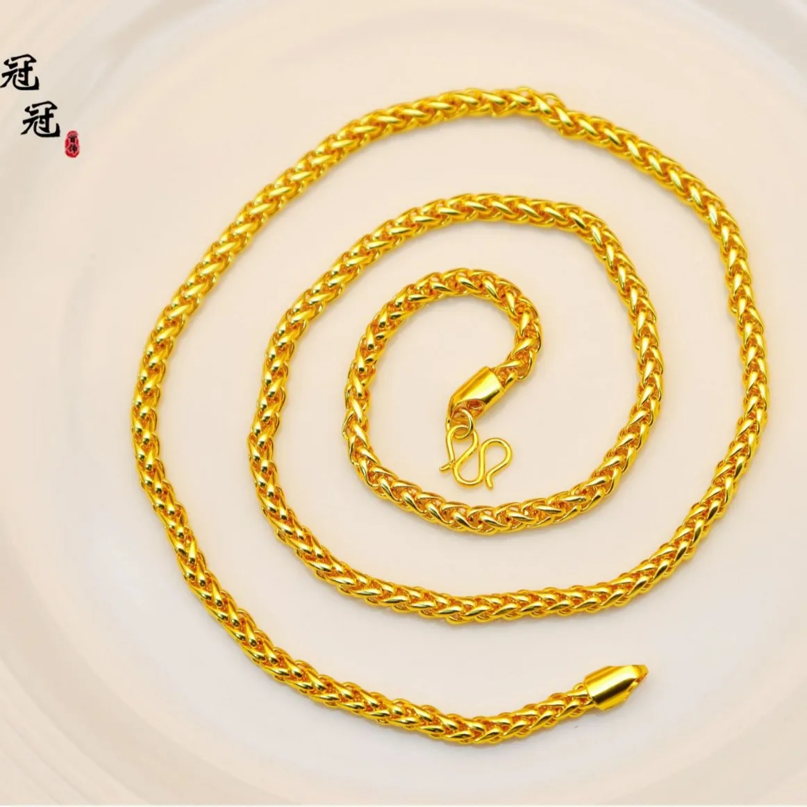 24k gold twisted rope necklace AU999 pure gold, thin twisted, double-chained design, minimalist men and women style
24k gold twisted rope necklace AU999 pure gold, thin twisted, double-chained design, minimalist men and women style