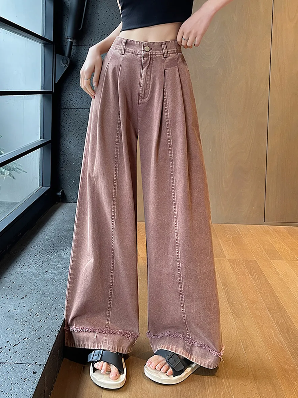 2025 Spring New Arrivals Sweet Pink High Waist Straight Jeans Women Korean Casual Wide Leg Pants
2025 Spring New Arrivals Sweet Pink High Waist Straight Jeans Women Korean Casual Wide Leg Pants