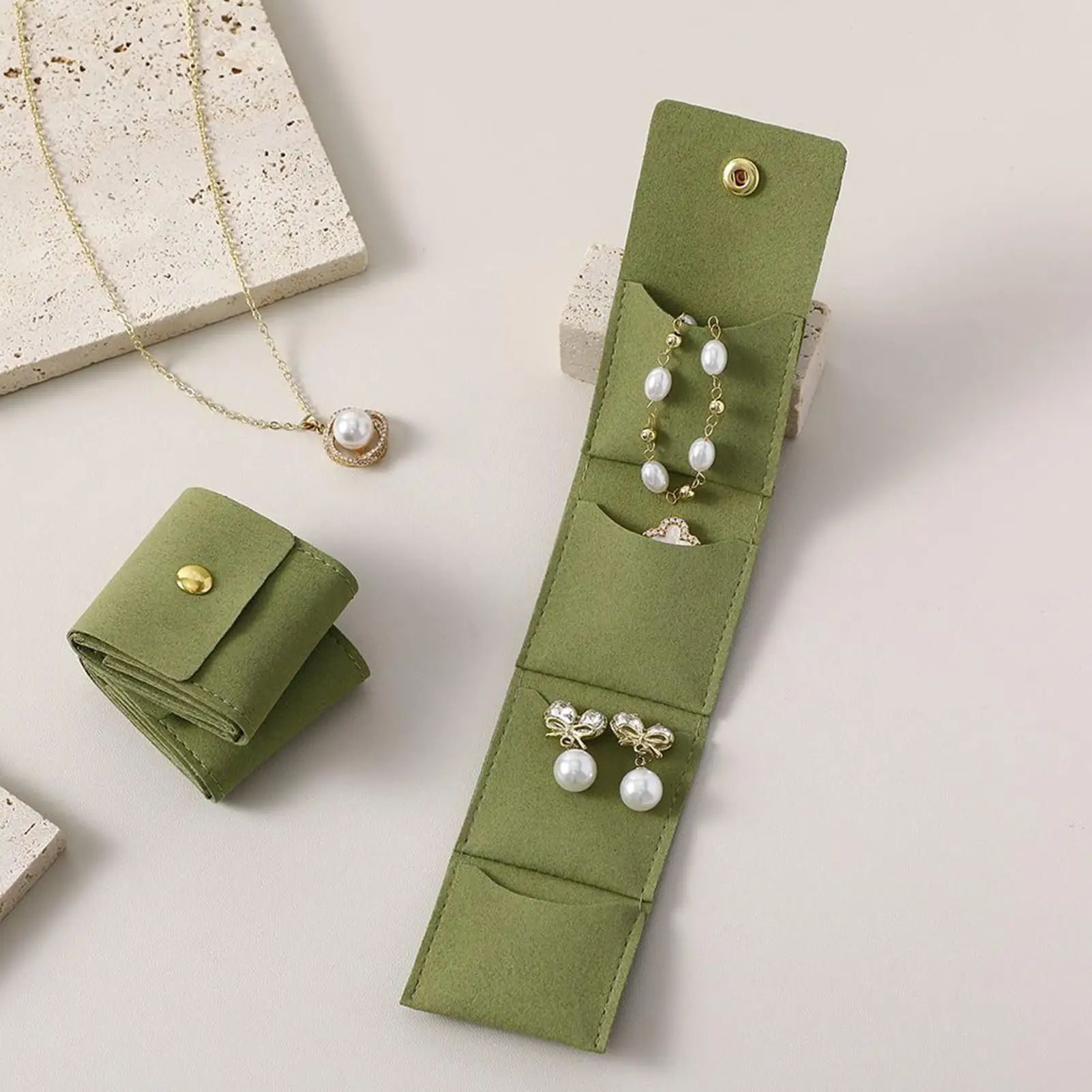 Дорожная сумка для ювелирных изделий, 3-х предметная портативная складная сумка для хранения колец, дорожный органайзер для ювелирных изделий для женщин и девочек, домашний туалетный столик
Дорожная сумка для ювелирных изделий, 3-х предметная портативная складная сумка для хранения колец, дорожный органайзер для ювелирных изделий для женщин и девочек, домашний туалетный столик