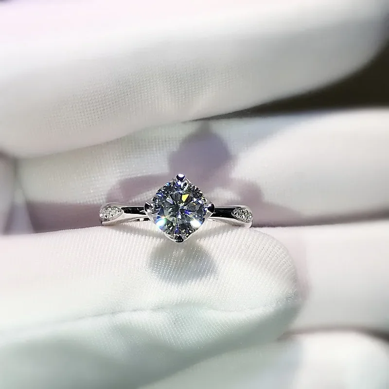 Solid S925 Sterlilng Silver Ring Natural 1 Carat Diamond Gemstone Bizuteria Silver 925 Jewelry Anillos Wedding Diamant Rings Box
Solid S925 Sterlilng Silver Ring Natural 1 Carat Diamond Gemstone Bizuteria Silver 925 Jewelry Anillos Wedding Diamant Rings Box