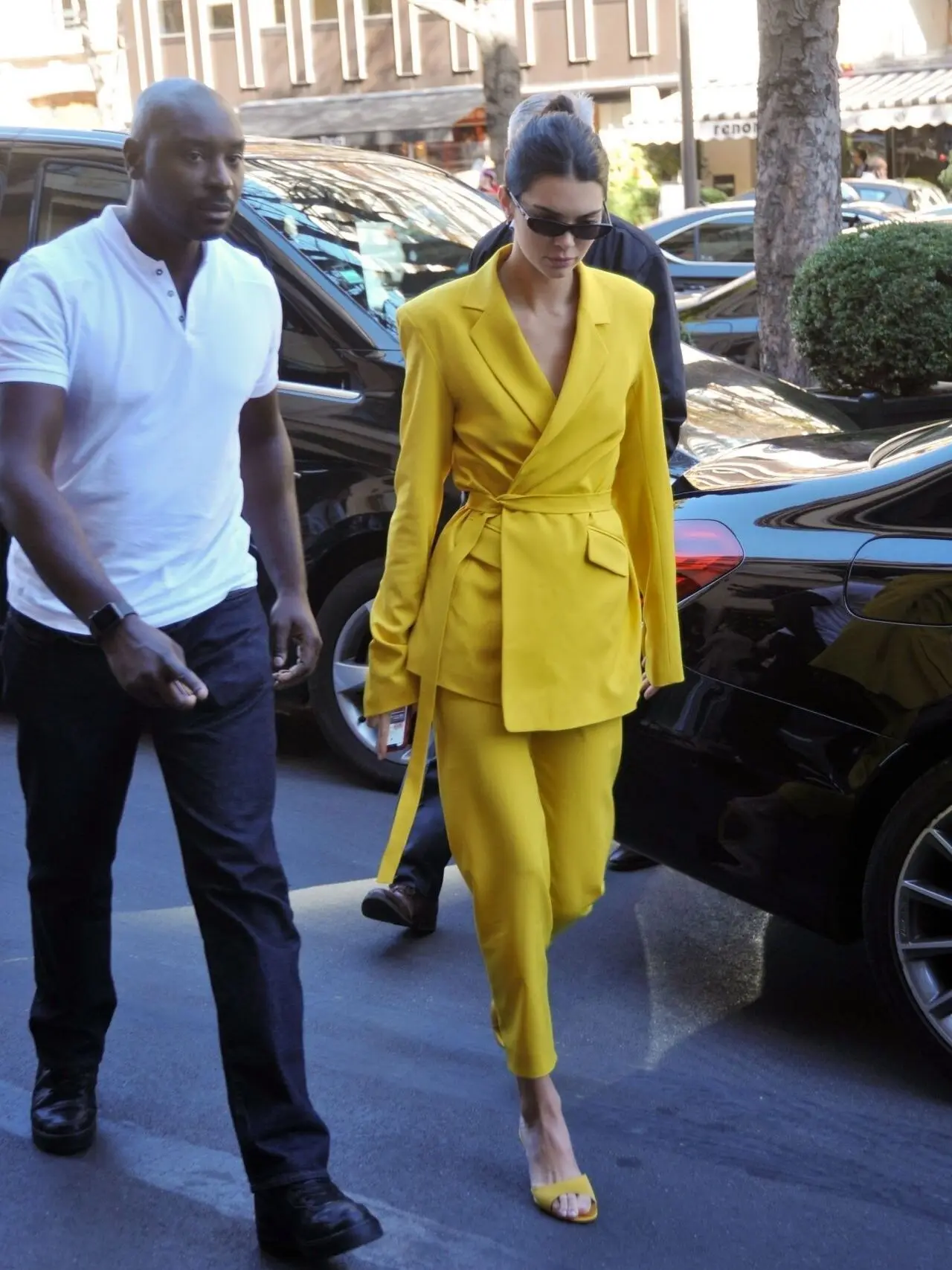 Новый осенний женский модный асимметричный костюм, комплект узких брюк с поясом, знаменитый интернет-нейлоновый наряд с длинной молнией све 
Новый осенний женский модный асимметричный костюм, комплект узких брюк с поясом, знаменитый интернет-нейлоновый наряд с длинной молнией све