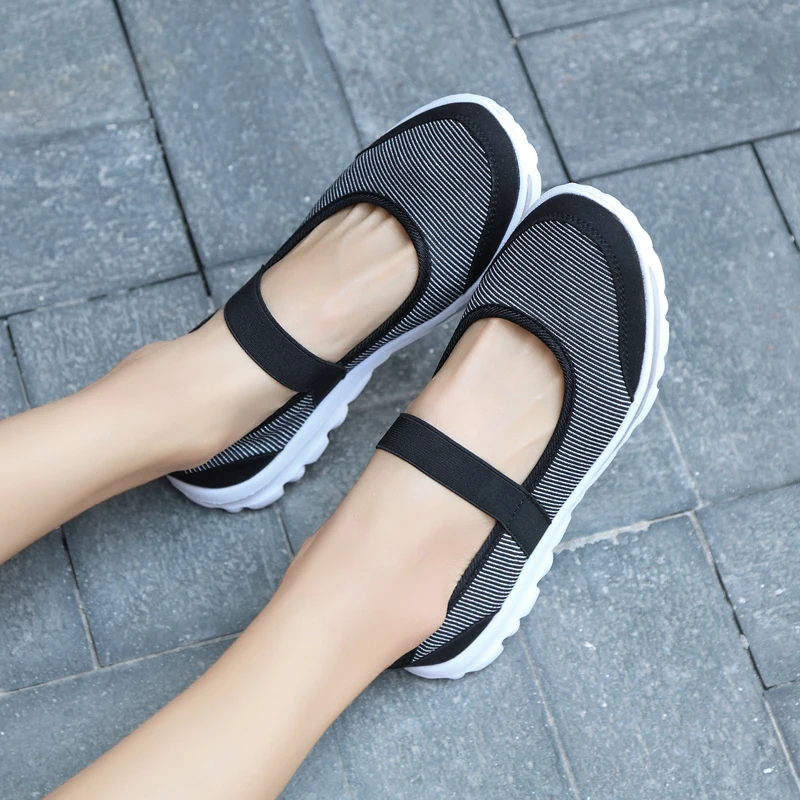 New Women Flats 2020 Spring Summer Ladies Mesh Flat Shoes Women Soft Breathable Sneakers Women Casual Shoes Zapatos De Mujer
New Women Flats 2020 Spring Summer Ladies Mesh Flat Shoes Women Soft Breathable Sneakers Women Casual Shoes Zapatos De Mujer