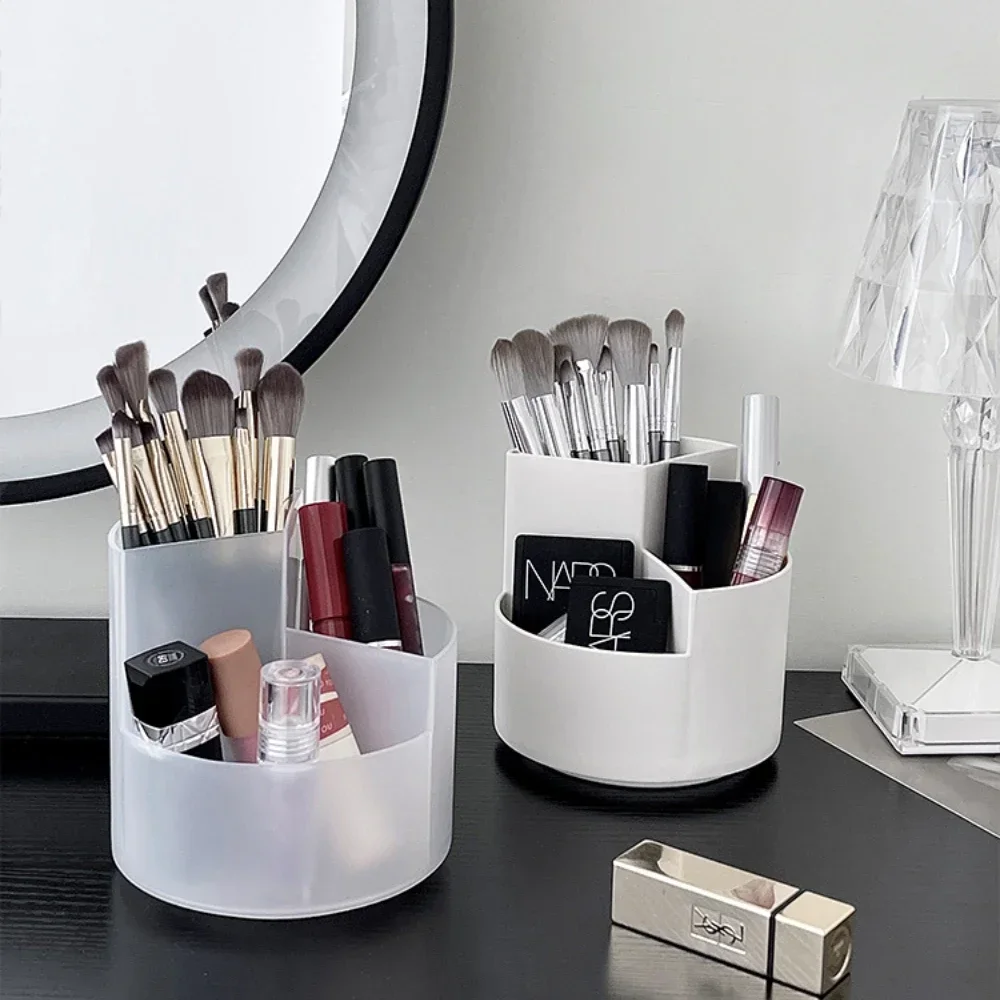 360° Rotatable Makeup Brush Storage Box Ins Eyebrow Pencil Lipstick Storage Box Transparent Large-capacity Brush Storage Bucket
360° Rotatable Makeup Brush Storage Box Ins Eyebrow Pencil Lipstick Storage Box Transparent Large-capacity Brush Storage Bucket